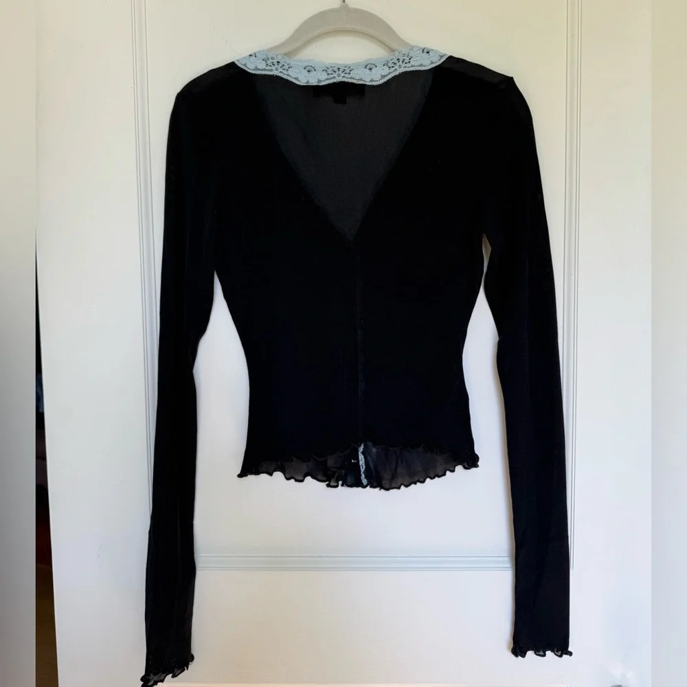 I.AM.GIA Tashi Top – Black - Picture 3 of 11